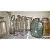 Image 6 : Kitchen Tools and Glass Containers - Cat A