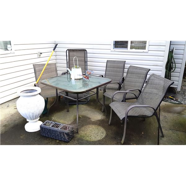 Patio Table Set Cat C