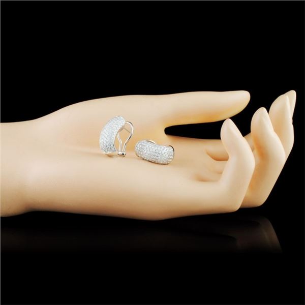 1.78ctw Diamond Earrings in 18K Gold