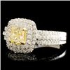 Image 1 : 18K Gold Ring: 1.30ctw Fancy Diamonds