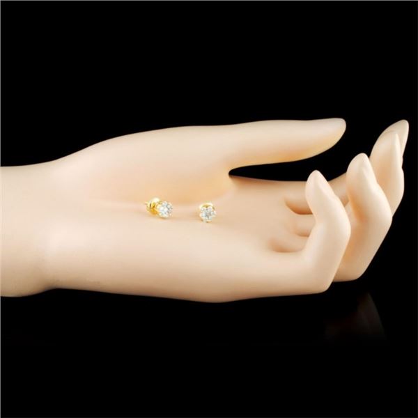 18K Gold Diamond Earrings: 0.46ctw