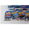 Image 3 : (9) Hot Wheels Toy Cars (NIB)