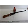 Image 1 : Daisy Buck BB Gun and BBs - Consignor Says Works