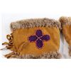 Image 2 : Beaded Indigenous Inspired Mittens