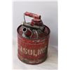 Image 3 : (2) Antique Gasoline/Oil Metal Containers