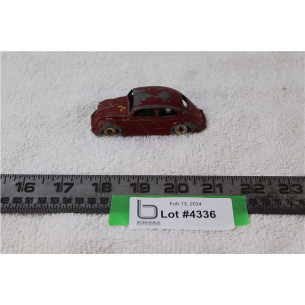 Volkswagen Beetle Dinky Die Cast Car (Missing Wheels)