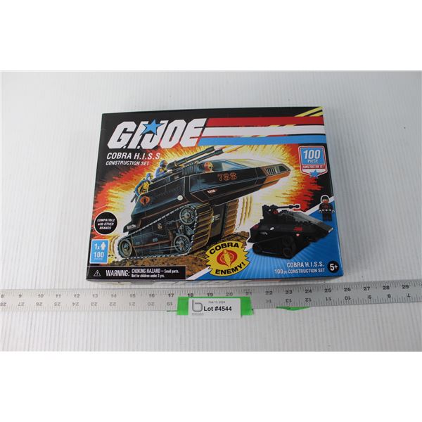 GI Joe Cobra HISS Toy Set