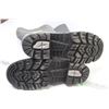 Image 3 : Pair of Dakota Rubber Boots - Size 12