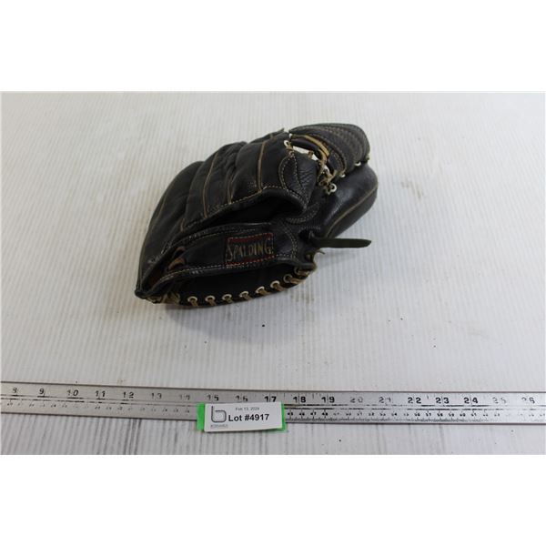 Black Spalding Canada LH Ball Glove