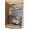 Image 2 : Pair Folding Box Cutters with Blades