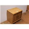 Image 2 : * Night Stand - 16" x 21" x 22"