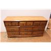 Image 1 : * Chest of Drawers - 17" x 58" 30"