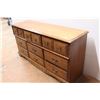 Image 5 : * Chest of Drawers - 17" x 58" 30"