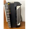 Image 3 : HOHNER Atlantic III Black & White Accordion - Excellent Used Condition