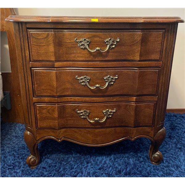 20th Century 3 Drawer Nighstand - Solid Wood With Queen Anne Legs 25.5Lx16Dx25H