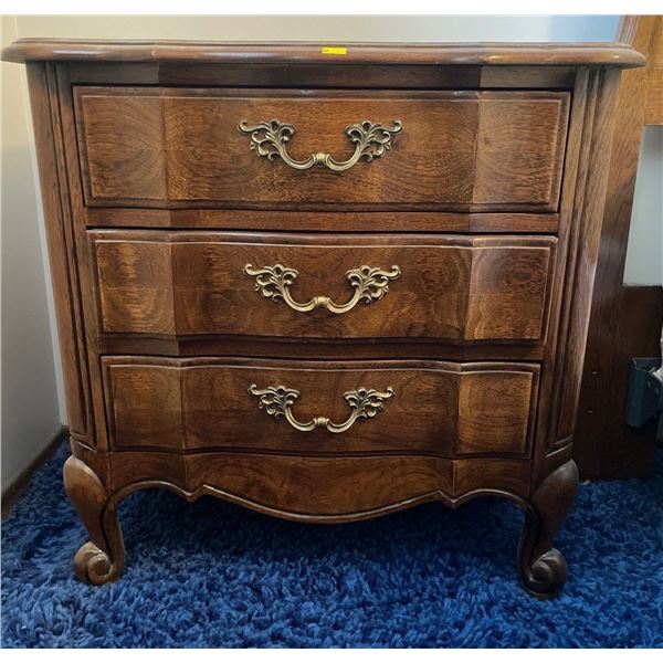 20th Century 3 Drawer Nighstand - Solid Wood With Queen Anne Legs 25.5Lx16Dx25H