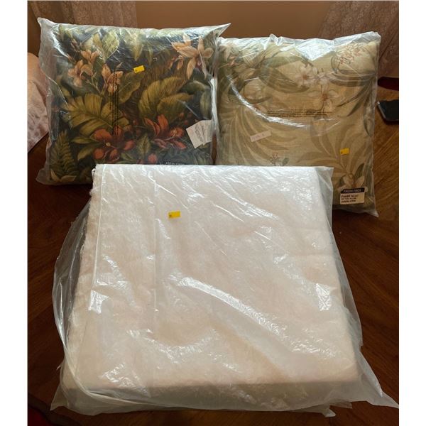 Assorted Collection Of Brand New Pillows & New Stuffing For Pillow Creations x3