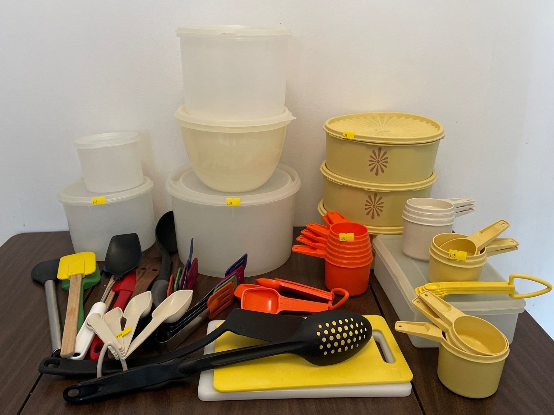 Assorted Tupperware Assorted Collection Of Misc.Tupperware & More - Beck Auctions Inc.