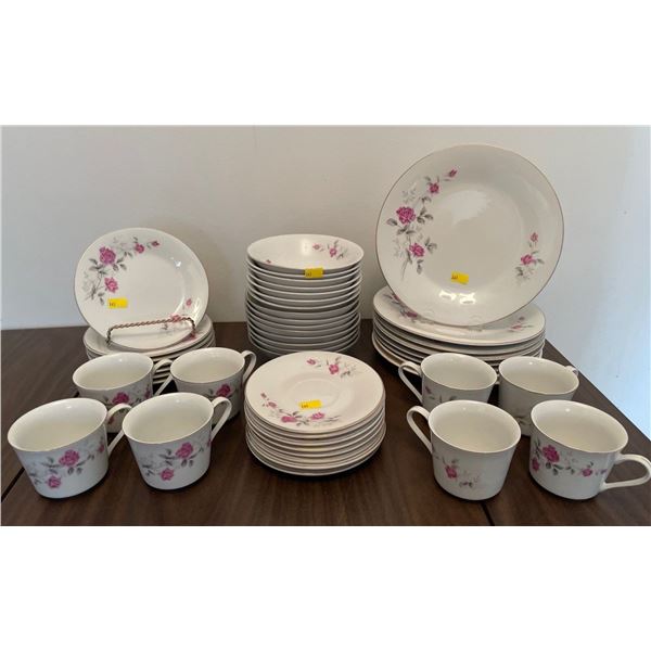 Assorted Collection Of Vintage Retro Dinnerware - Made In China