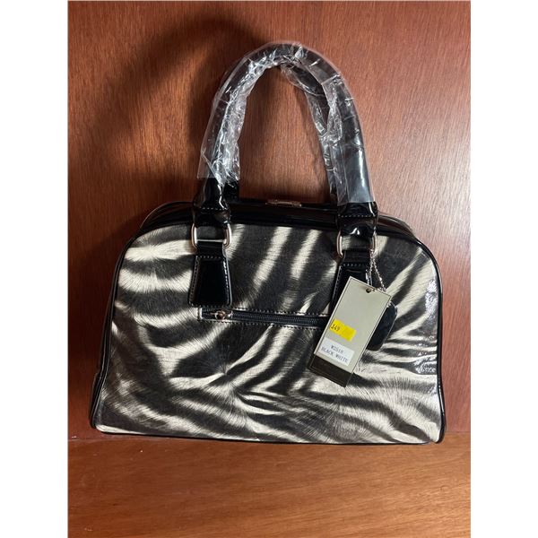 Brand New With Tags - Temptation Italy Ladies Purse