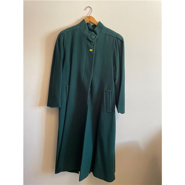 Hanna Collection, Pure Virgin Wool Coat, Size Extra Large