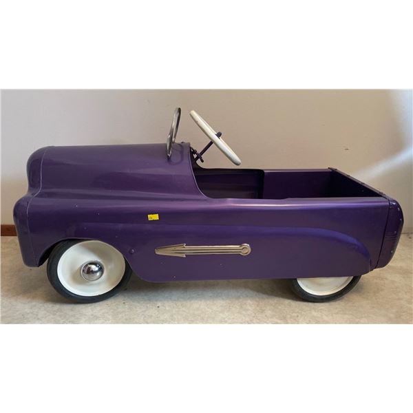 Vintage Retro Pedal Car For Kids - Chevy Classic 38Lx14Wx18H