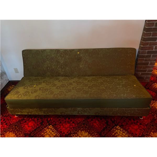 Vintage Green Couch 72Lx37Dx28H