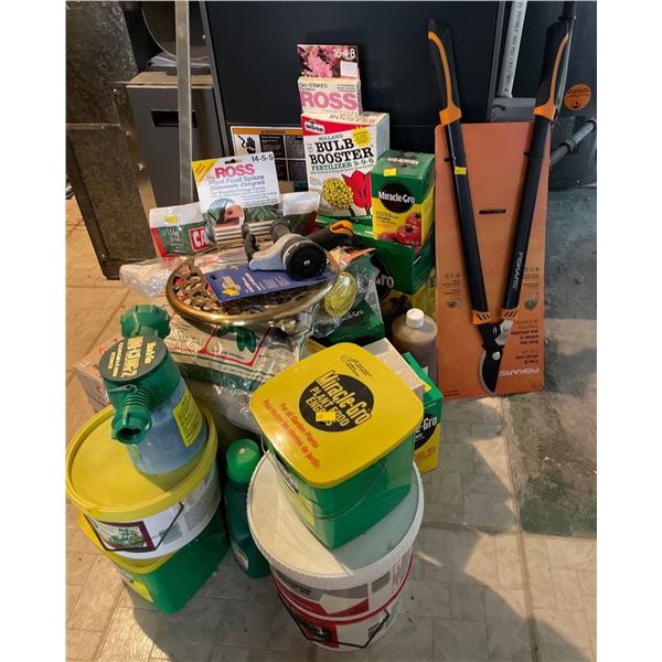 Assorted Collection Of Brand New & Gently Used Seasonal Garden Supplies - Fertilizers & More