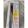 Image 4 : Reynolds Aluminum Industrial Quality Ladder - 145 Inches Long