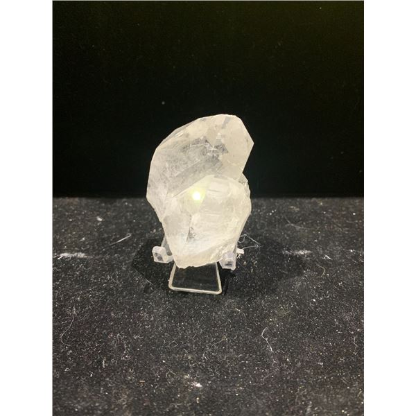 CLEAR QUARTZ ROUGH RETAIL $280