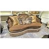 Image 1 : SKIRTED SOFA WITH THROW PILLOWS