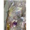 Image 3 : BOX OF ASSORTED COSTUME JEWELRY