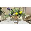 Image 2 : 2 TABLE CENTERPIECES