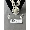 Image 3 : Lovely Vintage White Enamel On Metal Necklace & Matching Earrings Set