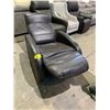 Image 2 : BROWN LEATHER SWIVEL PUSH BACK RECLINER