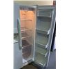Image 2 : FRIGIDAIRE SIDE BY SIDE FRIDGE/ FREEZER WITH WATER AND ICE DISPENSER