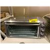 Image 1 : BLACK AND DECKER TOASTER OVEN