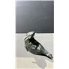 Image 2 : SOAPSTONE CARVING SMALL WALRUS ARTIST SIGNED ROSS PARKINSON