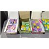 Image 2 : LOT OF ASSORTED SPORTS CARDS INCLUDING; 1991 SCORE HOCKEY, 1991 PACIFIC FOOTBALL, 1992 OPC PREMIER