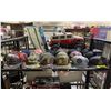 Image 1 : SHELF OF ASSORTED HATS