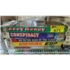 Image 2 : SHELF OF ASSORTED BOARD GAMES