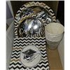 Image 1 : Partyware Set