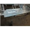 Image 2 : Makita Duel Sliding Mitre Saw w/ Stand