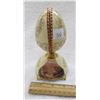 Image 4 : Faberge Egg styled music box porcelain GWO 3 1/2 x 6 1/4
