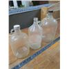 Image 2 : 3 vintage jugs