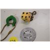 Image 2 : Catlin & Dice keychain etc.