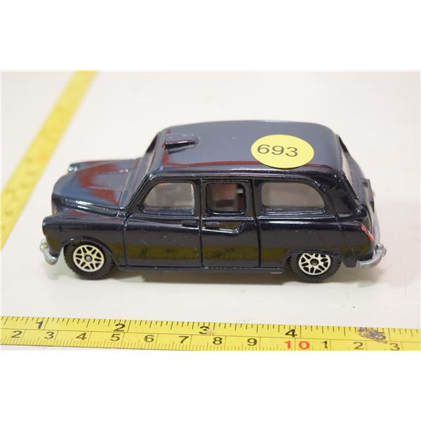 Dinky toy Austin taxi