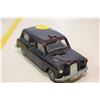 Image 2 : Dinky toy Austin taxi