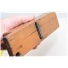 Image 4 : Antique wood plane