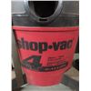 Image 2 : 4 gallon shop vac with attachments no hose